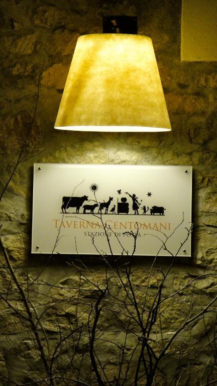 Taverna Centomani Potenza Luaran gambar